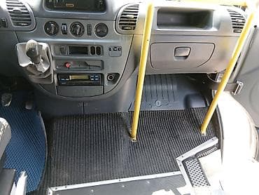 е 55: Mercedes-Benz Спринтер: 2003 г., 2.2 л, Механика, Дизель, Бус — 9