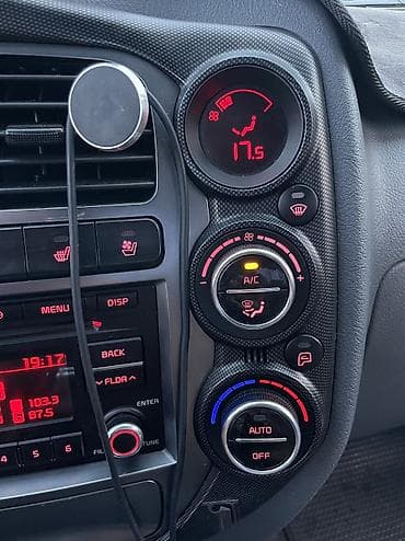 voyah h97: Kia BONGO: 2022 г., 2.5 л, Ручные, Дизель, Фургон — 9