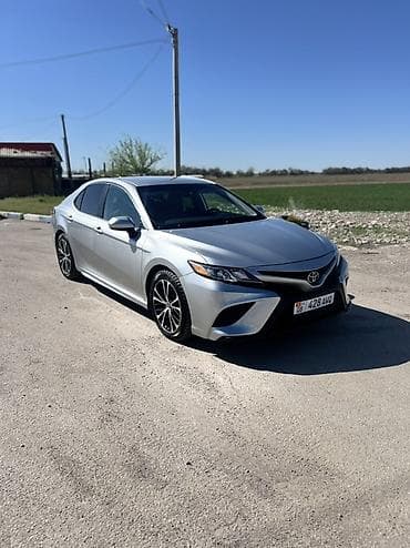 Toyota Camry: 2019 г., 2.5 л, Автомат, Бензин, Седан