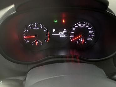 Продажа авто: Kia Morning: 2018 г., 1 л, Автомат, Бензин, Хэтчбэк — 7