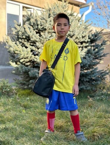 Свитера: ОПТОМ И В РОЗНИЦУ футбольные формы детские УТОЧНЯЙТЕ О НАЛИЧИИ — 1