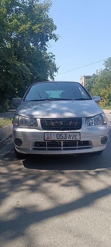 Nissan Liberty: 2001 г., 2 л, Автомат, Бензин, Минивэн — 1