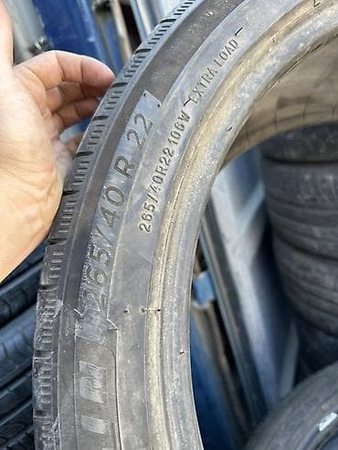 mishelin: Шины 265 / 40 / R 22, Всесезонная, Б/у, Комплект, Внедорожные (АТ/МТ), Michelin — 3