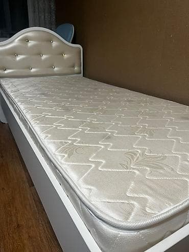 Вешалки: Детская односпальная кровать с мягким изголовьем + матрас. - Размер — 2