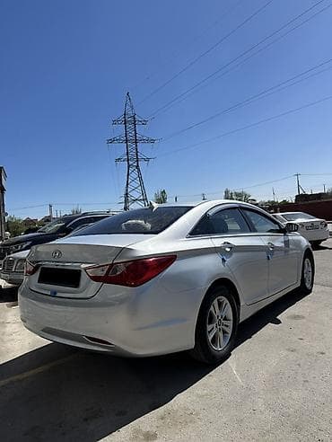 хюндай саната 2010: Hyundai Sonata: 2010 г., 2 л, Автомат, Бензин, Седан — 5