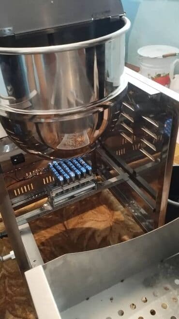 оборудование кафе: Попкорн аппарат срочно газ менен иштейт. Даяр бизнес Жалалабатта — 4