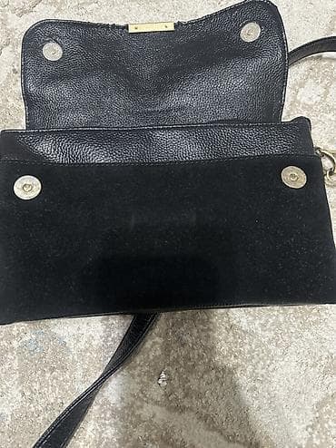 35 mm: Кожаная сумка комбинация с замшой Внутри много отпеков, карманов — 5