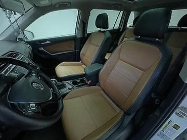 тигуан: Volkswagen Tiguan: 2019 г., 2 л, Автомат, Бензин, Кроссовер — 7