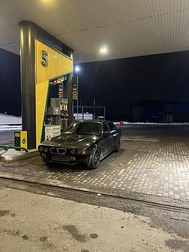 Скупка авто: BMW 5 series: 1993 г., 3 л, Механика, Бензин, Седан — 1