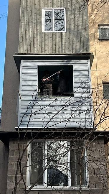 Услуги по строительству и ремонту: Обшивка и отделка балконов и лоджий сайдингом - Профессиональная — 5