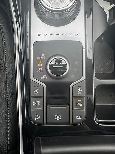 Продажа авто: Kia Sorento: 2023 г., 2.5 л, Автомат, Бензин, Кроссовер — 10