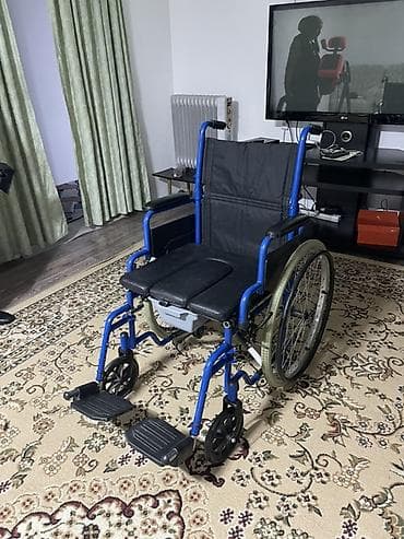 Корректоры осанки: Инвалидная коляска с санитарным оснащением (туалетное кресло-коляска) — 2