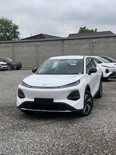 Changan: Changan Qiyuan Q05: 2026 г., Вариатор, Электромобиль, Кроссовер — 1