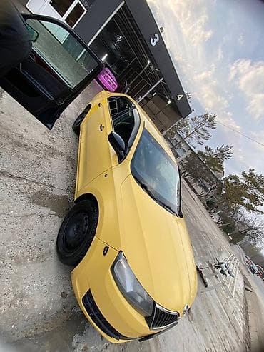 купить срв: Skoda Rapid: 2017 г., 1.6 л, Седан — 4