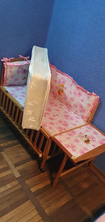 детскую кроватку с манежем: Продаю детскую кроватку детская кровать можно использовать как — 7
