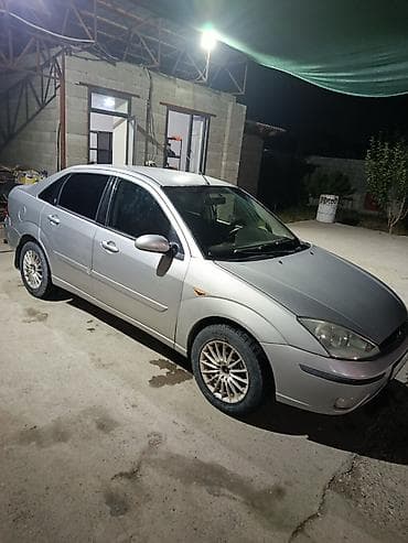 Ford Focus: 2004 г., Механика, Бензин, Седан — 2
