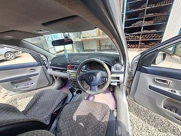 chevrolet aveo 2009: Mazda Demio: 2004 г., 1.3 л, Автомат, Бензин, Хэтчбэк — 6