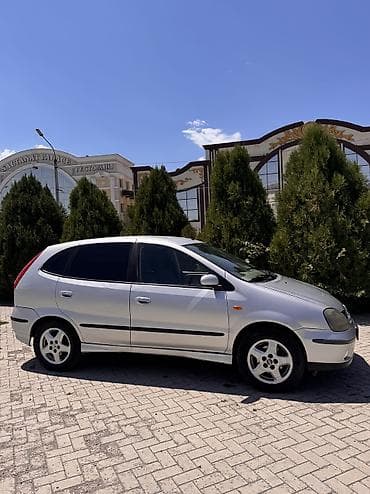 Nissan Almera Tino: 2002 г., 1.8 л, Механика — 4
