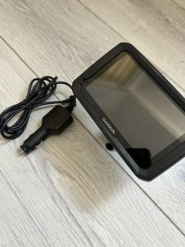 GPS-навигатор Garmin dēzl производство США (серия для легковых — 4