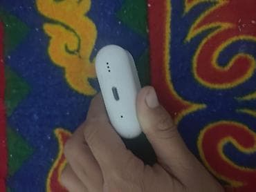 оптом наушник: Беспроводные наушники TWS в зарядном кейсе (белый цвет) - Компактный — 2