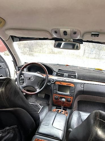 люк на машине: Mercedes-Benz S‑класс (W220) — интерьер - Просторный салон с отделкой — 1