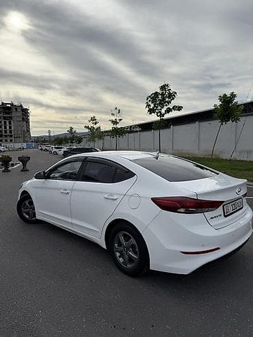 outback 2017: Hyundai Avante: 2017 г., 1.6 л, Автомат, Газ, Седан — 9