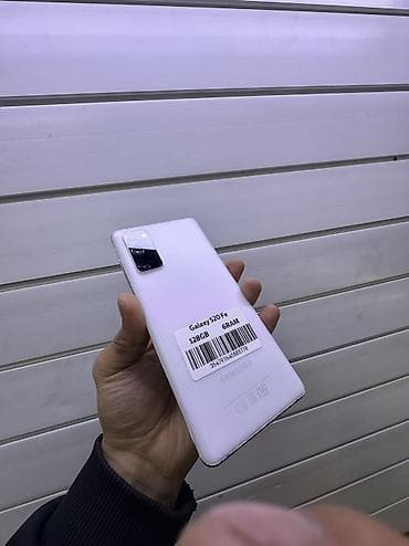 телефоны самсунг: Samsung Galaxy S20, Б/у, 128 ГБ, цвет - Белый, В рассрочку, 2 SIM — 2