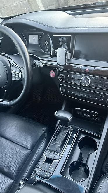 3 7v: Kia K7: 2018 г., 3 л, Автомат, Газ, Седан — 6
