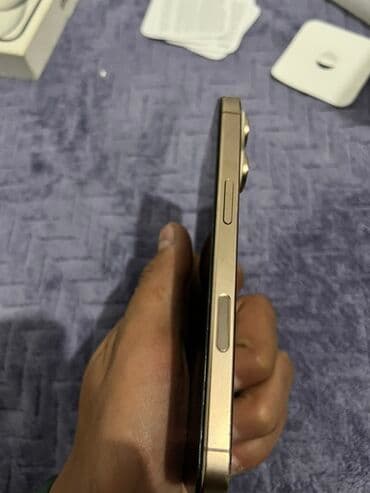 телефон айфон 16 про: IPhone 16 Pro, Б/у, 256 ГБ, Золотой, Защитное стекло, Коробка, 89 % — 4