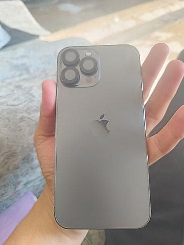 17 iphone: Apple iPhone с тройной основной камерой и лидаром, цвет — 1
