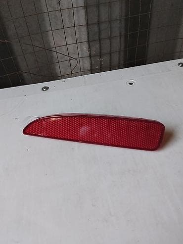 Отражатели: Отражатель Mazda — 1