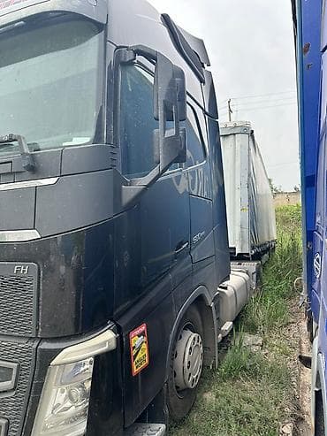 компрессор howo: Тягач, Volvo, 2014 г., Без прицепа — 3