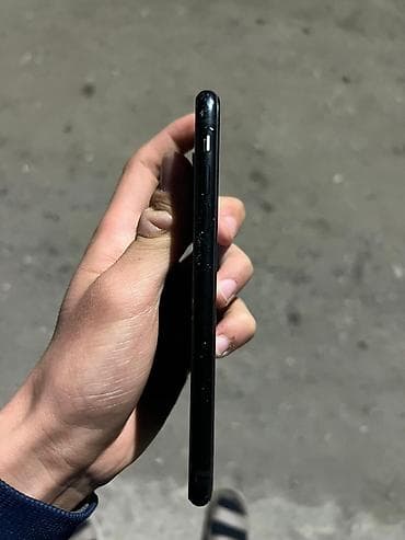 IPhone Xr, 64 ГБ, Кара, Кабель, 79 % — 7