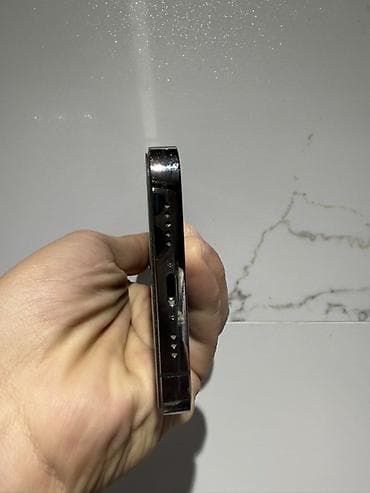 iphon xs max: IPhone 13 Pro, Б/у, 256 ГБ, Графит, Защитное стекло, Чехол, Коробка, 72 % — 3