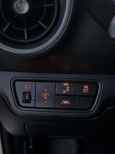 реалии: Kia K3: 2019 г., 1.6 л, Вариатор, Бензин, Седан — 10