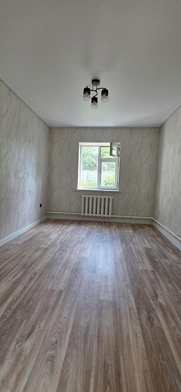 Срочно продаю дом 3-комн кух санузел 60-кв/м² Участок: 2,5-сотки ( — 5