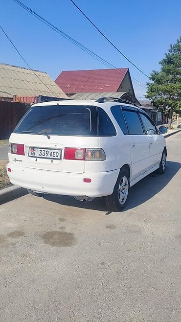 аварийный состояния: Toyota Ipsum: 2000 г., 2 л, Автомат, Бензин, Минивэн — 1