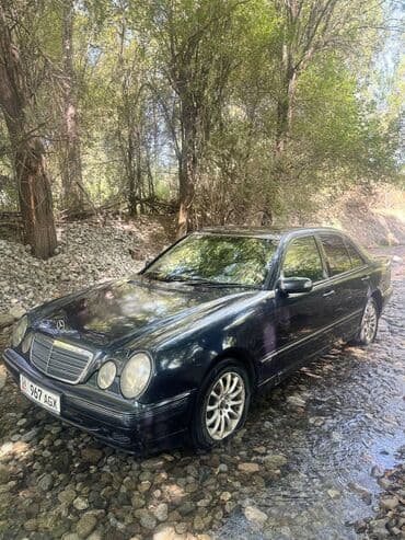 ласети универсал: Mercedes-Benz E‑Class W210, темно-синий седан. Основные — 7