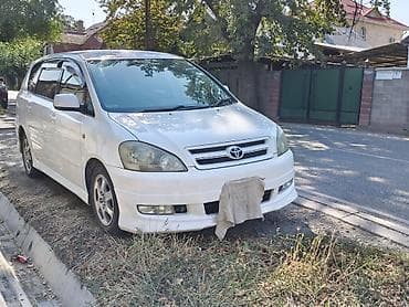 2 8: Toyota Ipsum: 2002 г., 2.4 л, Автомат, Бензин, Минивэн — 7