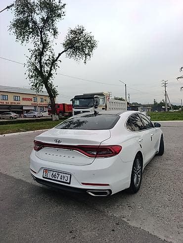 Продажа авто: Hyundai Grandeur: 2018 г., 3 л, Автомат, Газ, Седан — 5