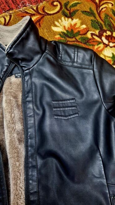 кабель для дома: КУРТКА ЭКО КОЖА, почти новая . размер 2 хл — 3