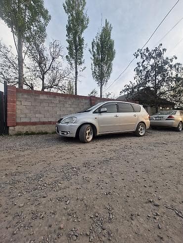 полировщик авто: Toyota Ipsum: 2001 г., 2.4 л, Автомат, Бензин, Минивэн — 6