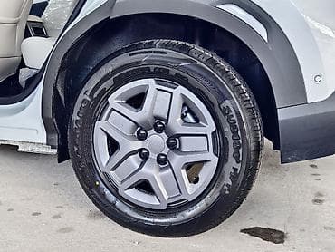 abs prius: BYD Yuan Up: 2025 г., Электромобиль, Кроссовер — 9