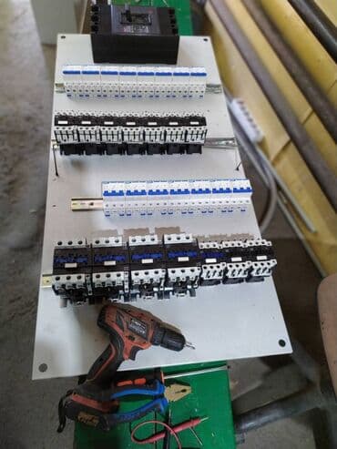 Буюртмага эшиктер: Электрик | Эсептегичтерди орнотуу, Кир жуугуч машиналарды орнотуу, Электр шаймандарын демонтаждоо 3-5 жылдык тажрыйба — 10