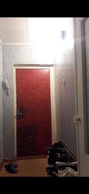 Сдаётся комната в квартире с подселением.В 8 микрорайоне НЕ ДЛЯ