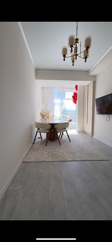 зата: 3 комнаты, 88 м², Элитка, 5 этаж, Дизайнерский ремонт — 1