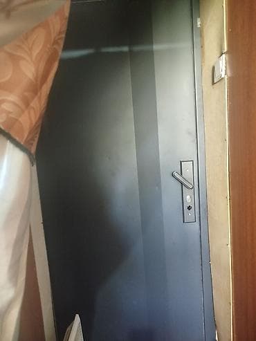 двухэтажный дом в бишкеке: Гостиничный типтеги уй сатылат, 13м кв, 2- этаж, адрес: улица — 7