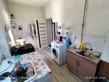 дом в центре города бишкек: 50 м², 4 комнаты, Бронированные двери — 10