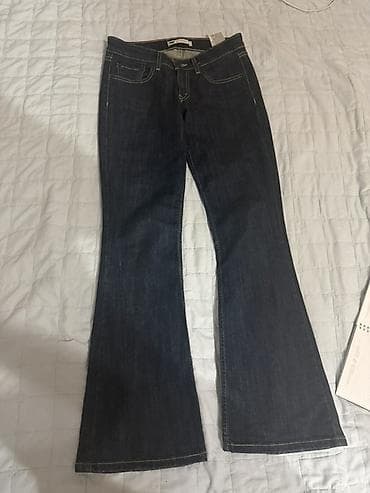 second hend: Трендовые джинсы 2026 Средняя посадка, актуальный фасон bootcut с — 2