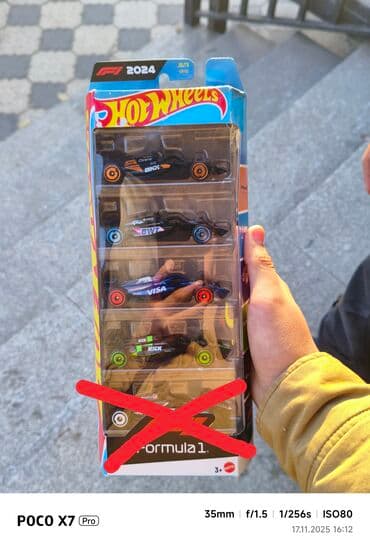 набор фишек для покера: Набор машинок Hot Wheels – Formula 1 (выпуск 2024) - Подарочный набор — 1